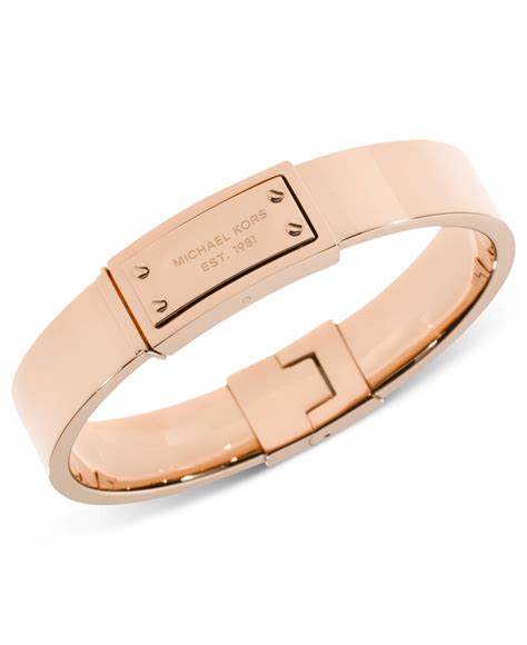 michael kors armband rosegold mk emblem|michael kors gold bracelet.